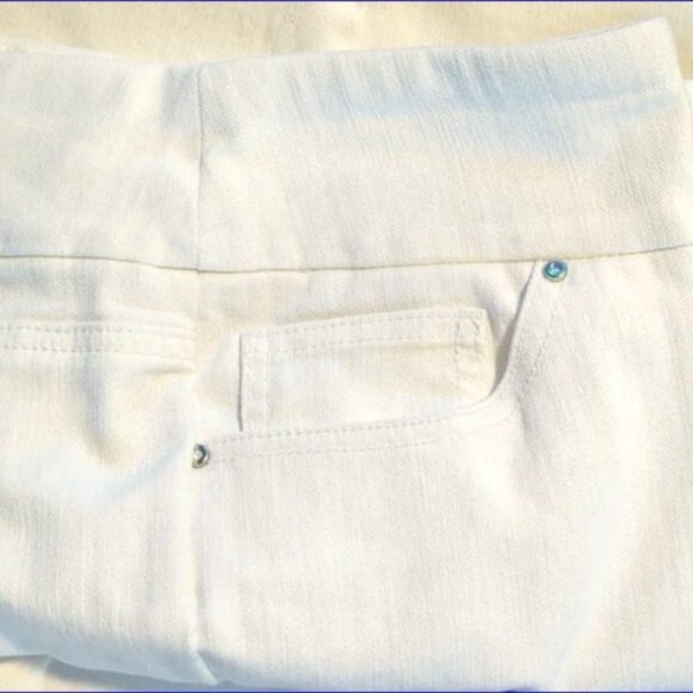DENIM&CO Regular Perfect Denim Smooth Waist Straight Leg 5-Pkt Jeans 18W White - Picture 4 of 16